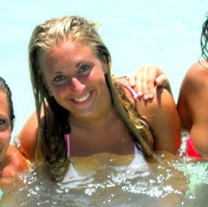 Meet your Posher, Kaitlynn